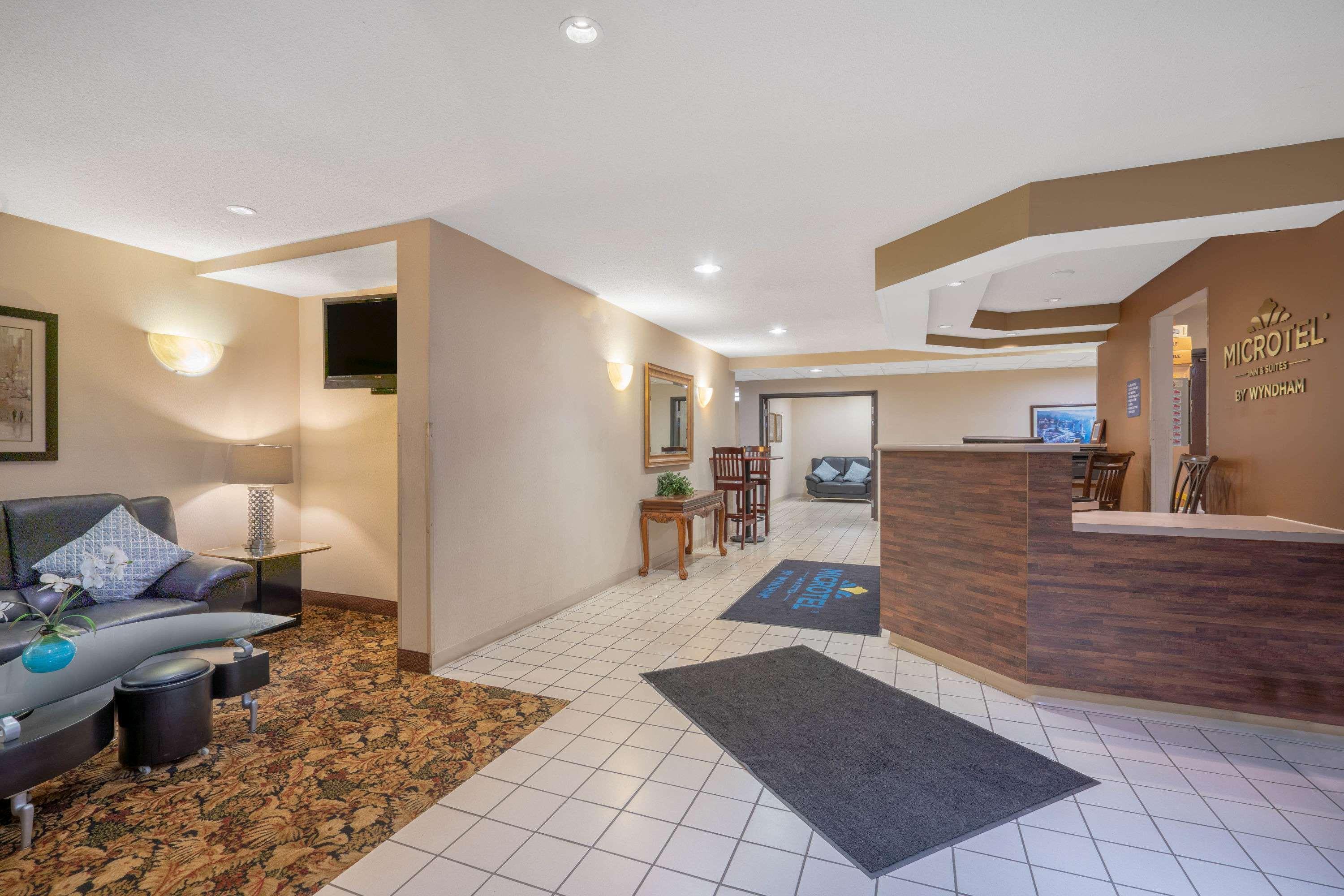 Microtel Inn & Suites By Wyndham Eagan/St Paul Exterior photo