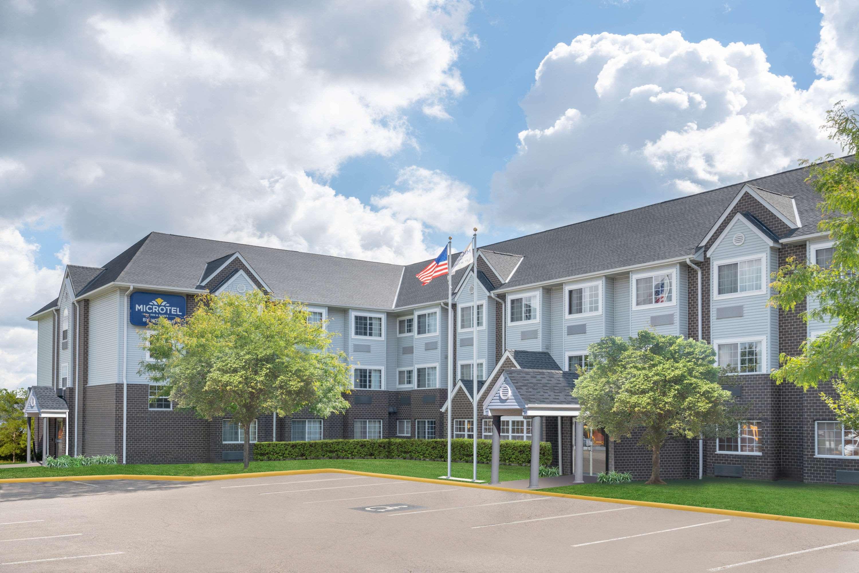 Microtel Inn & Suites By Wyndham Eagan/St Paul Exterior photo